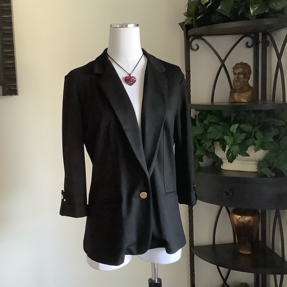 Lark + Grey Jackets & Blazers - Black cuffed sleeve lapel blazer